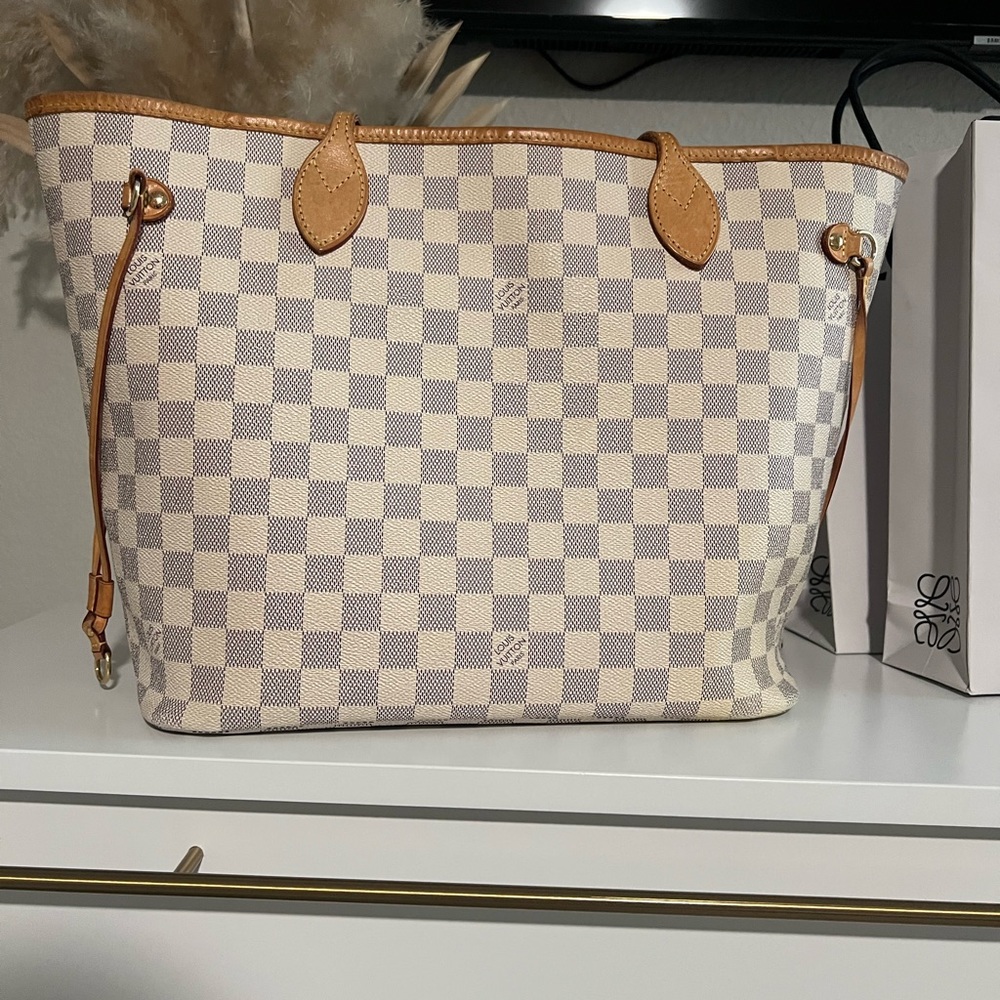 Louis Vuitton Neverfull MM Azur Rose Ballerine